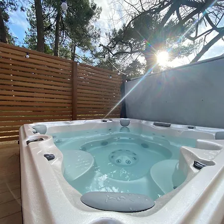 Сasa de vacaciones La Maison Des Pins