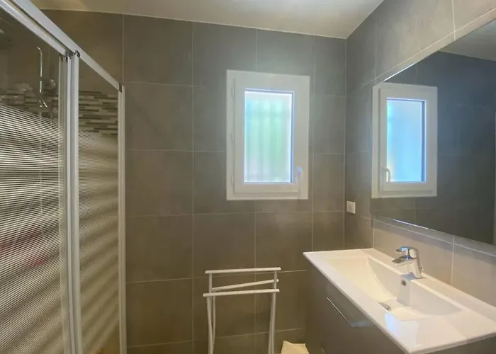 La Maison Des Pins Tatil Evi *